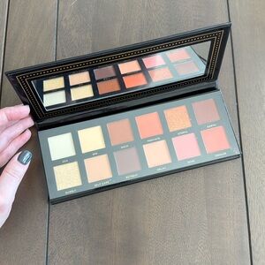 Ace Beautē Cosmetics Serenity EyeShadow Palette